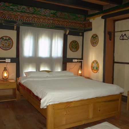 Ama'S Village Lodge Paro Exterior foto