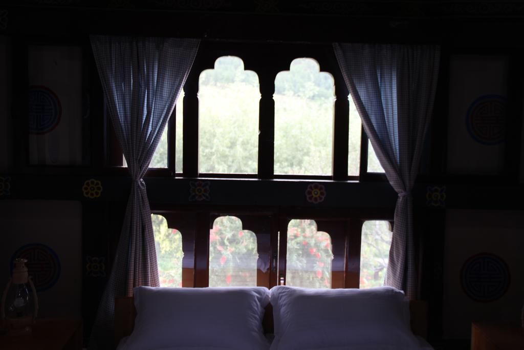 Ama'S Village Lodge Paro Exterior foto