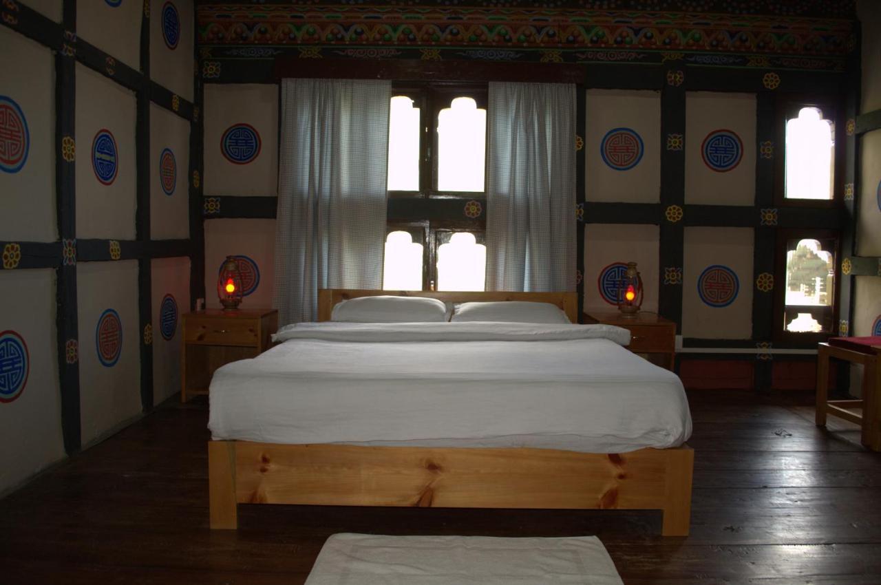 Ama'S Village Lodge Paro Exterior foto