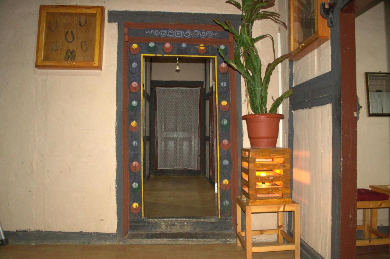 Ama'S Village Lodge Paro Exterior foto